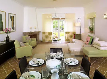 Del Rey Residences 4* オビドス